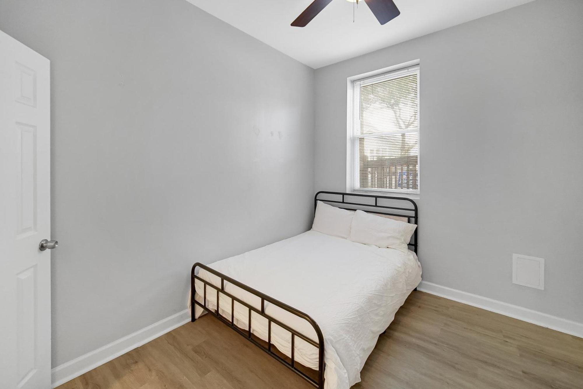 Heart Of 4 Bedroom Chicago