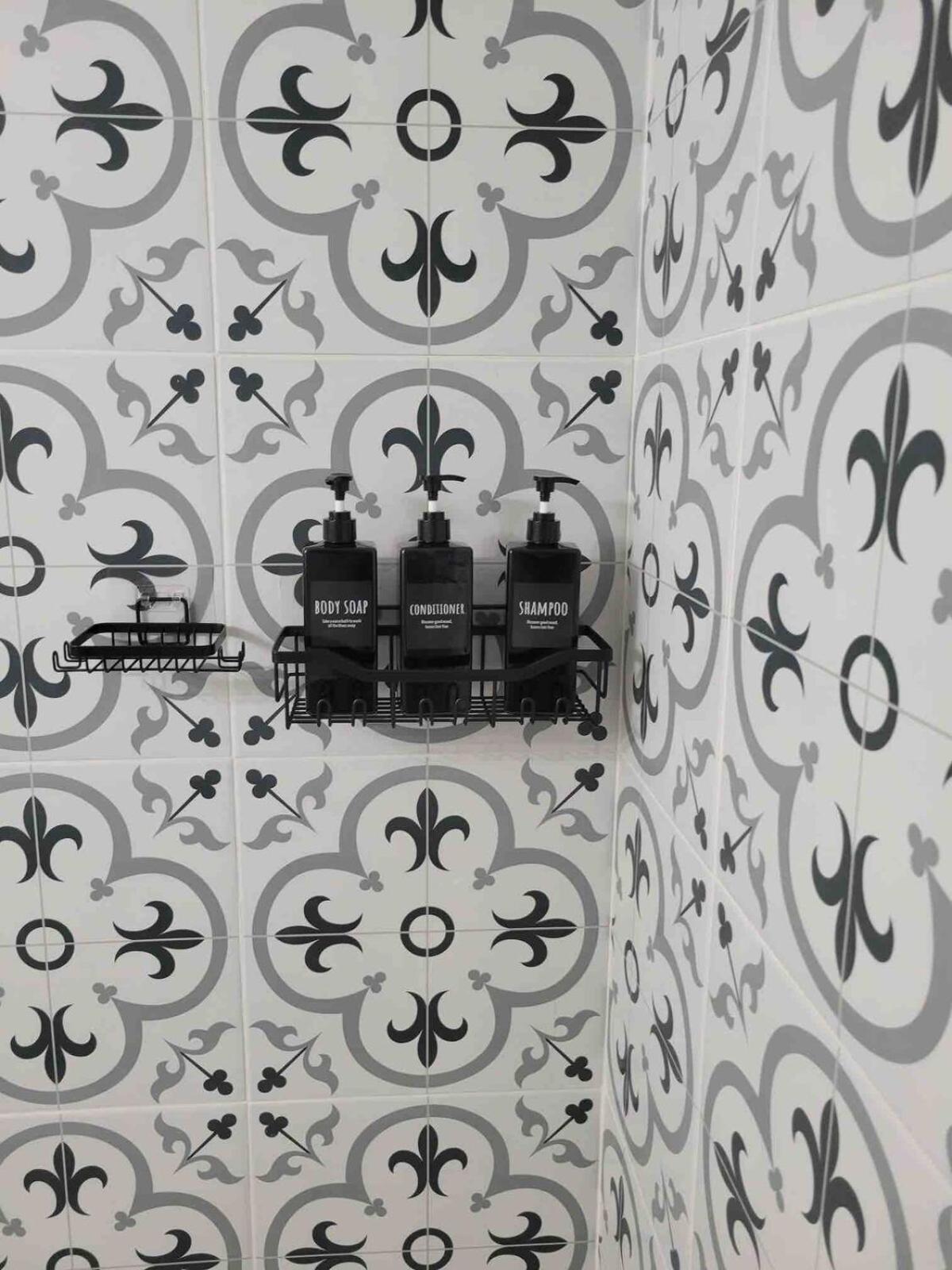Modern Townhouse With Contemporary African Art Casa de Férias *