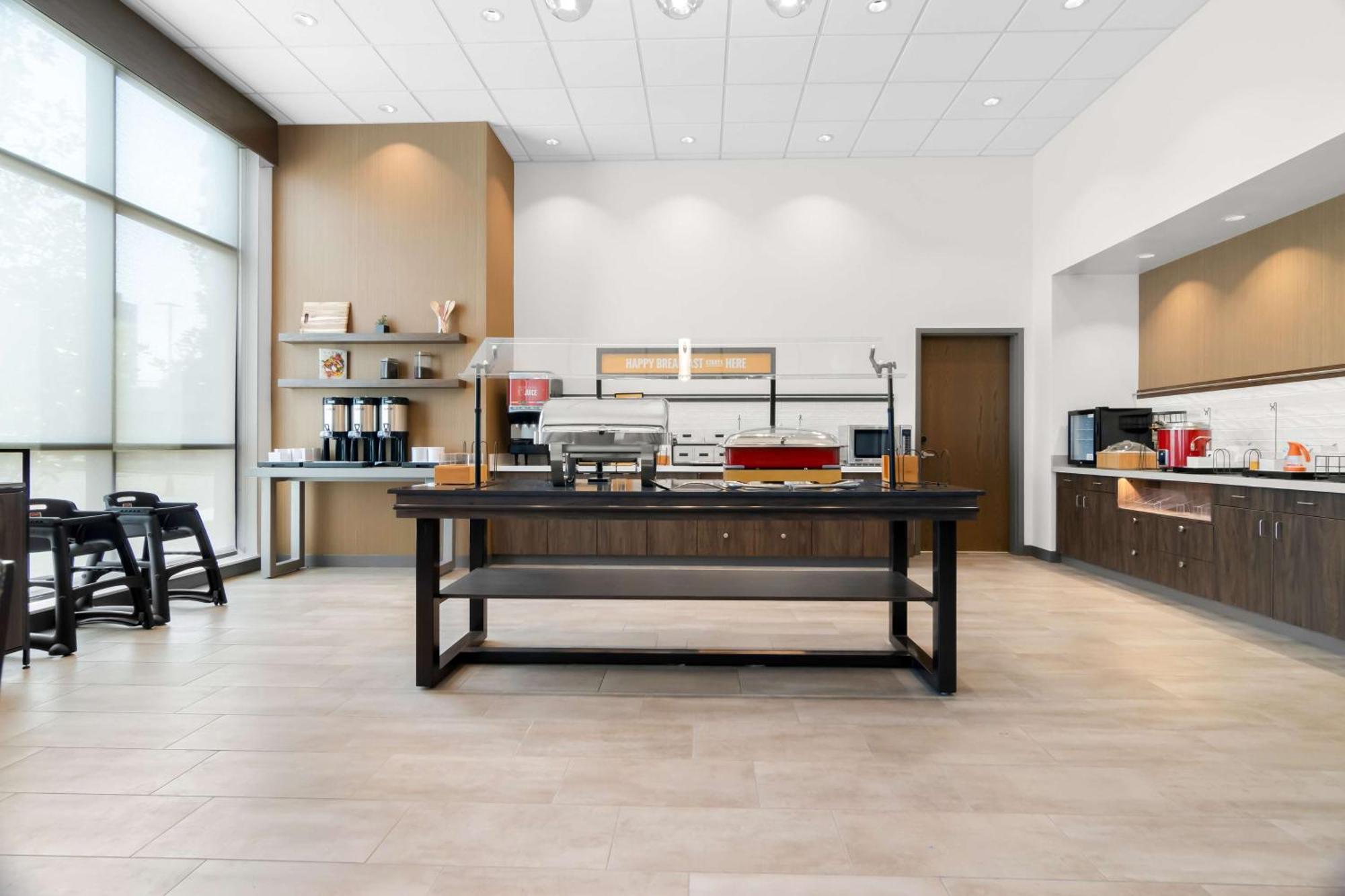 Hampton & Medical District Uic Chicago