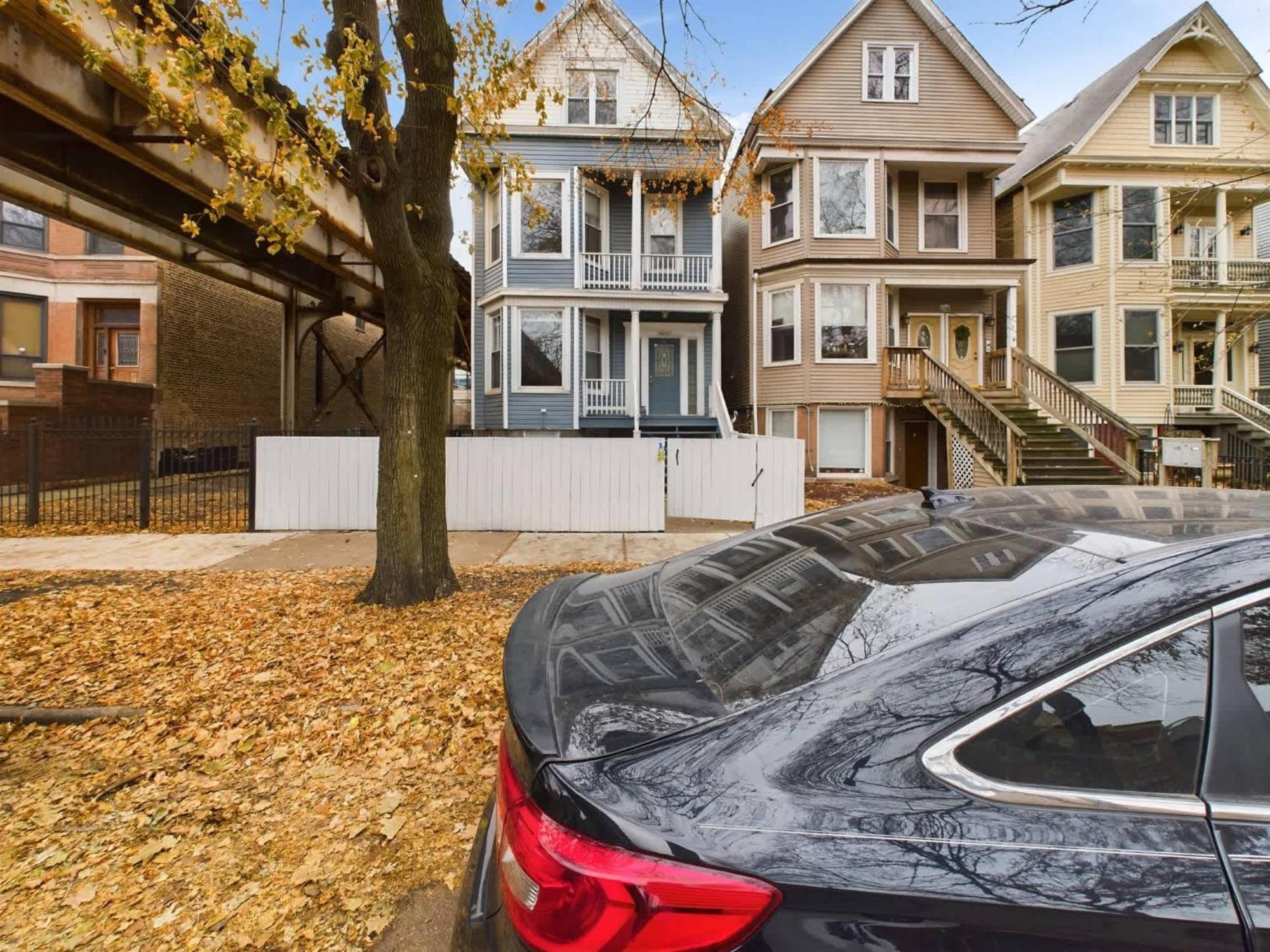 Holiday home Tuscan Charm In Chicago's Heart *