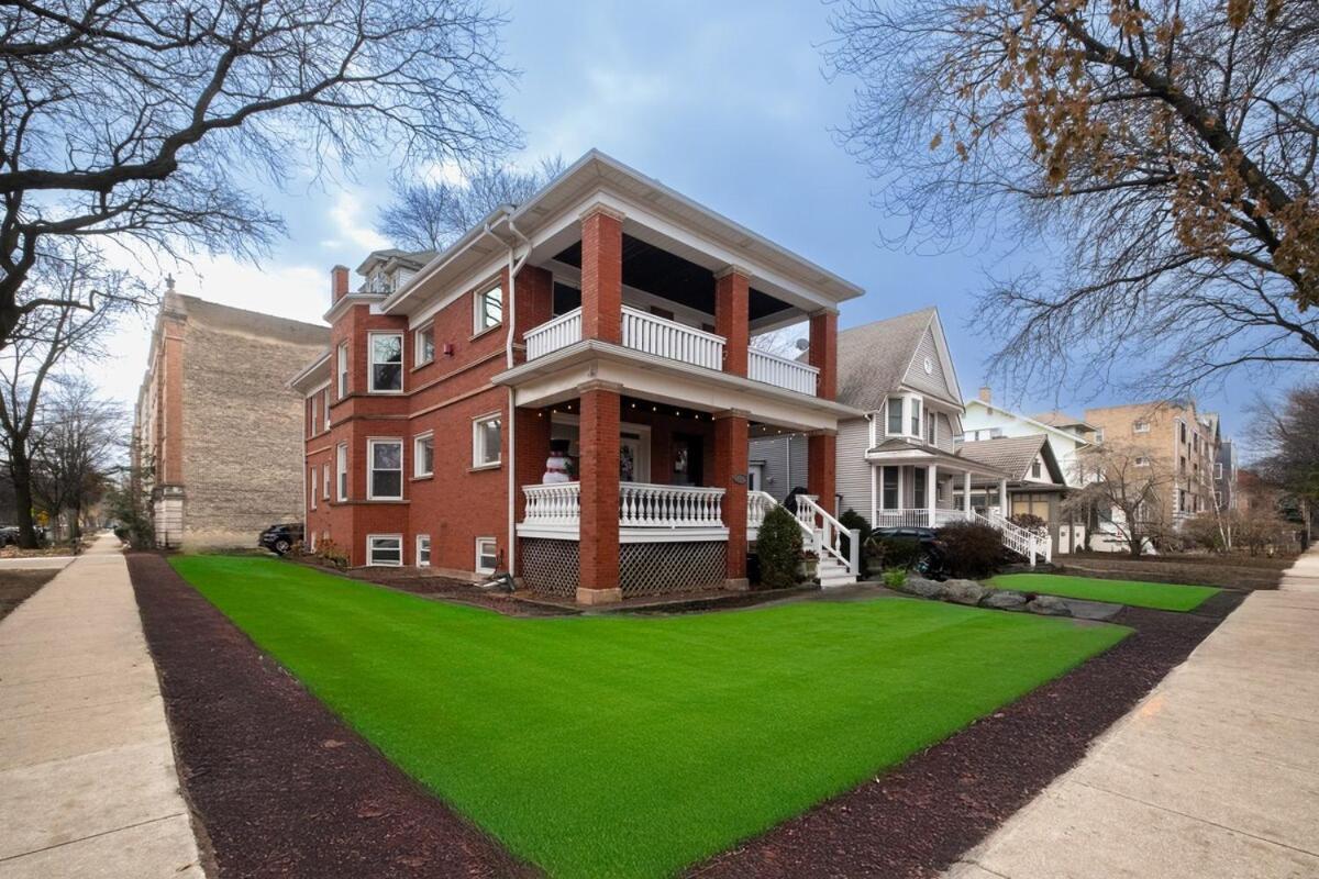 Elegant And Chic 2bed 2bath Steps From The Lake! Apartment Chicago