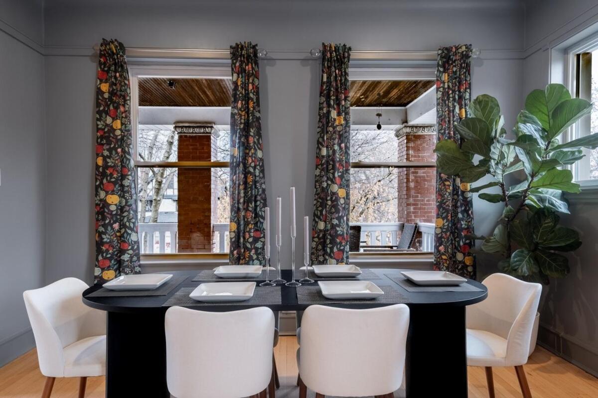 Elegant And Chic 2bed 2bath Steps From The Lake! Apartment *