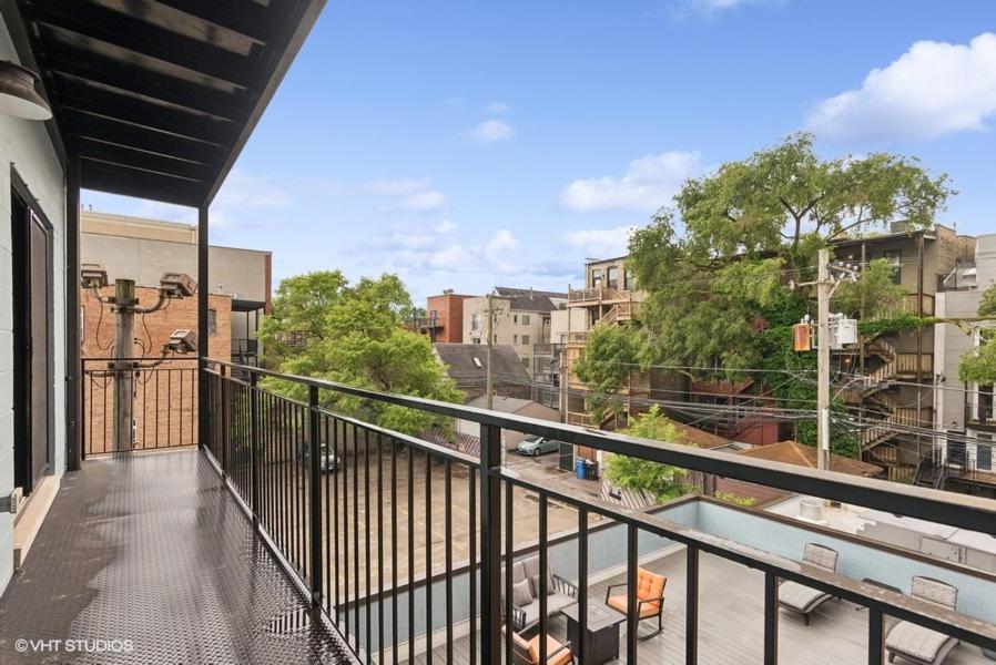 Luxury On North Halsted Chicago