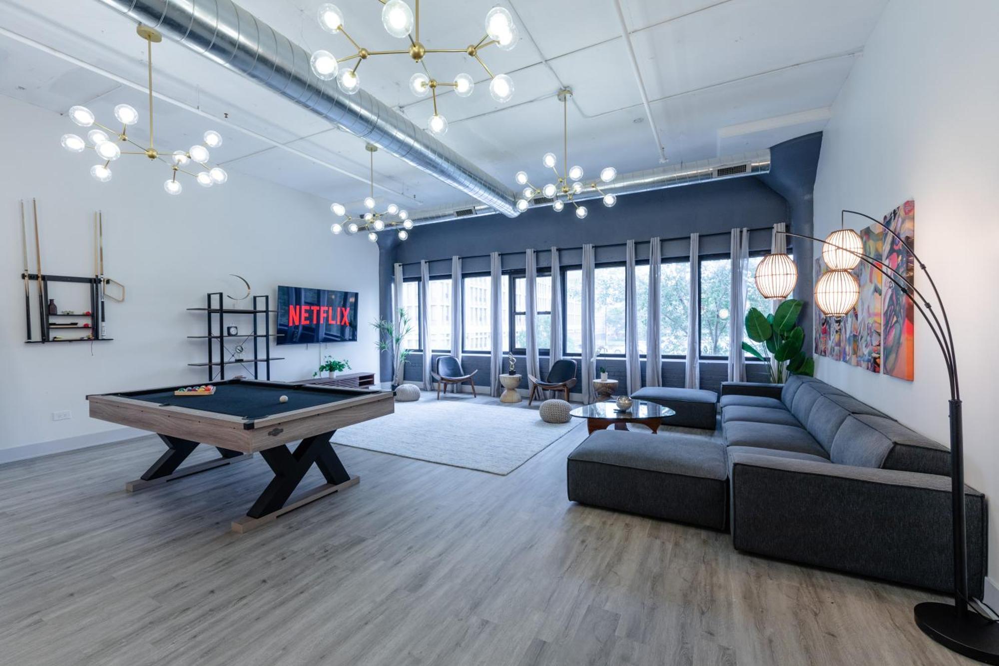 Slumber - Mccormick Aparthotel 3*