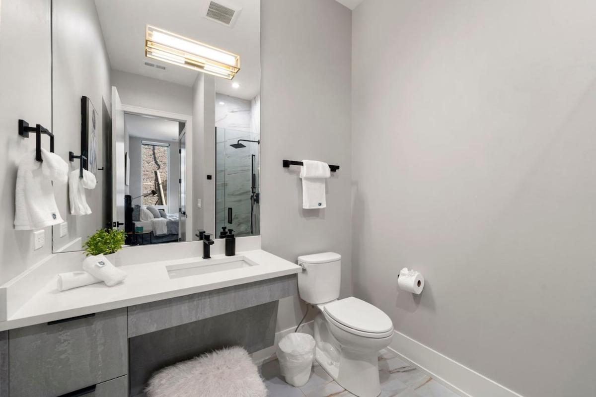 Apartamento Chic 2br 2ba With Balcony - River North *