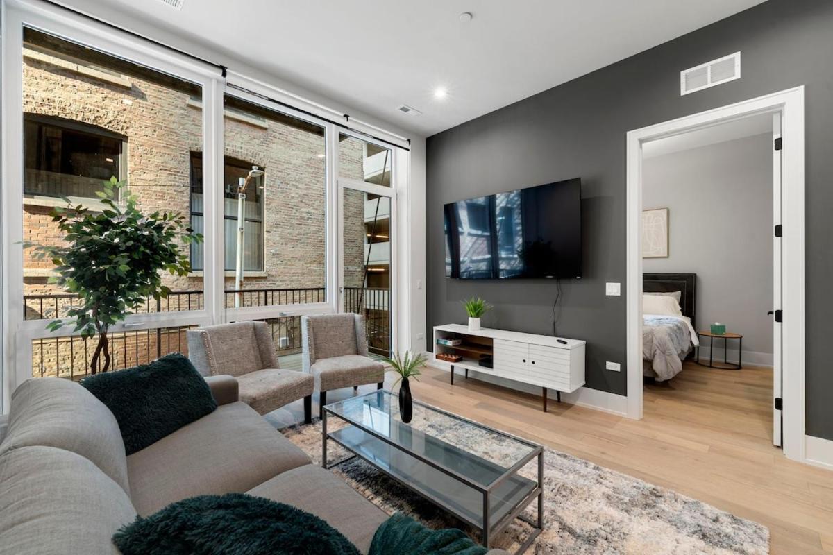 Chic 2br 2ba With Balcony - River North Apartamento Chicago