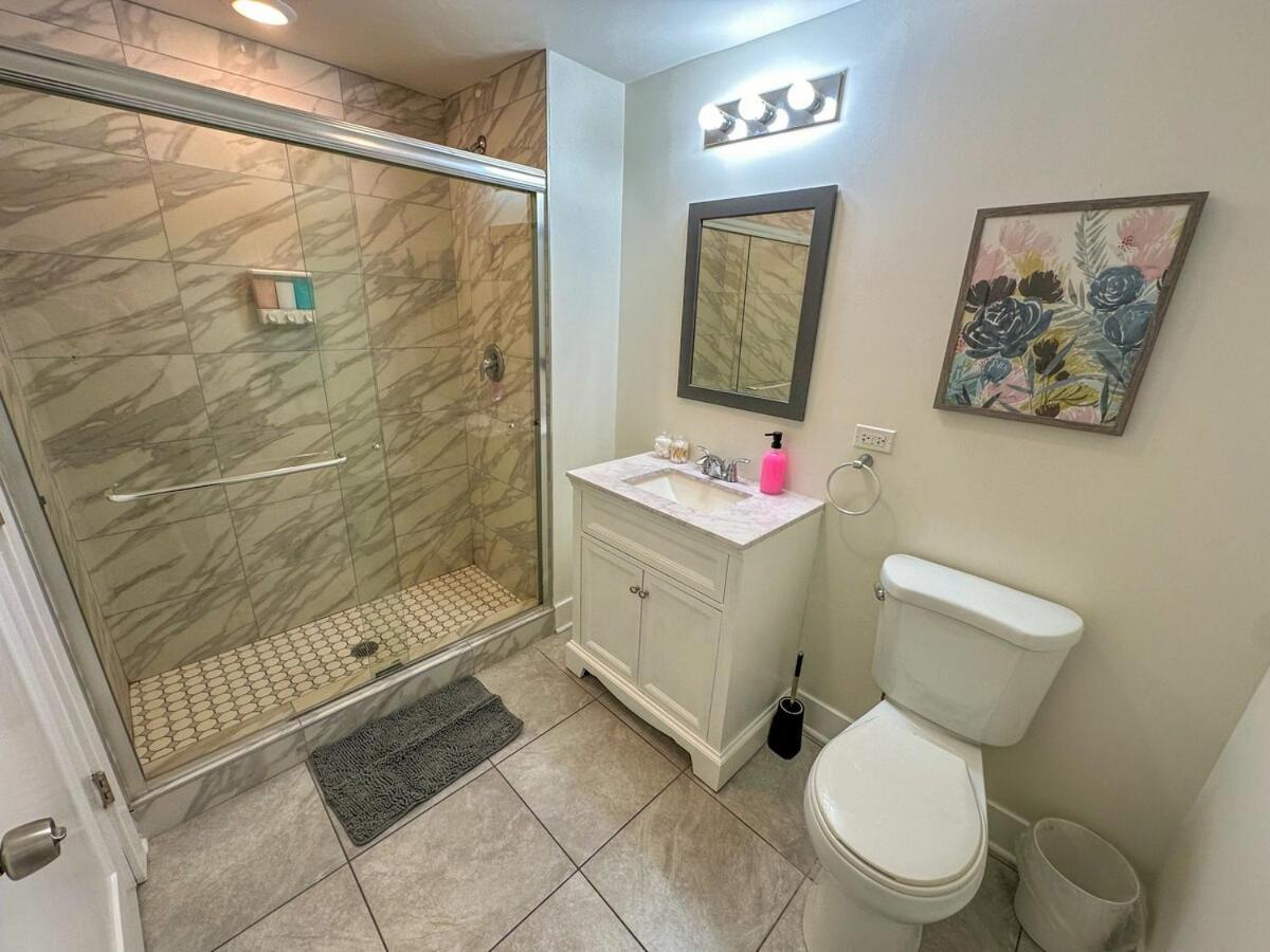 Spacious 3br In South Loop Near Mccormick Place, Grant Park And Soldier Field With Optional Parking Chicago