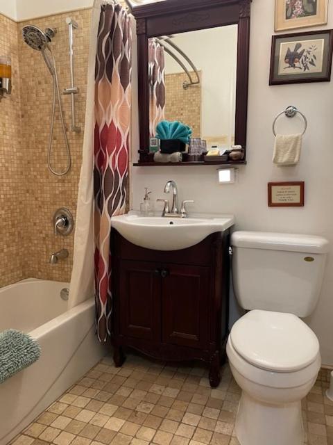 Ray's Bucktown 3* Chicago