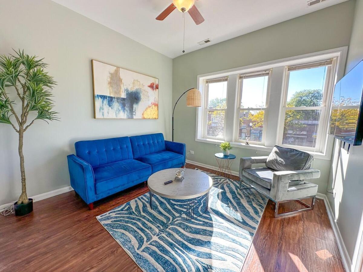 Spacious 2br Family Oasis Irving Park 1w Sleeps 6