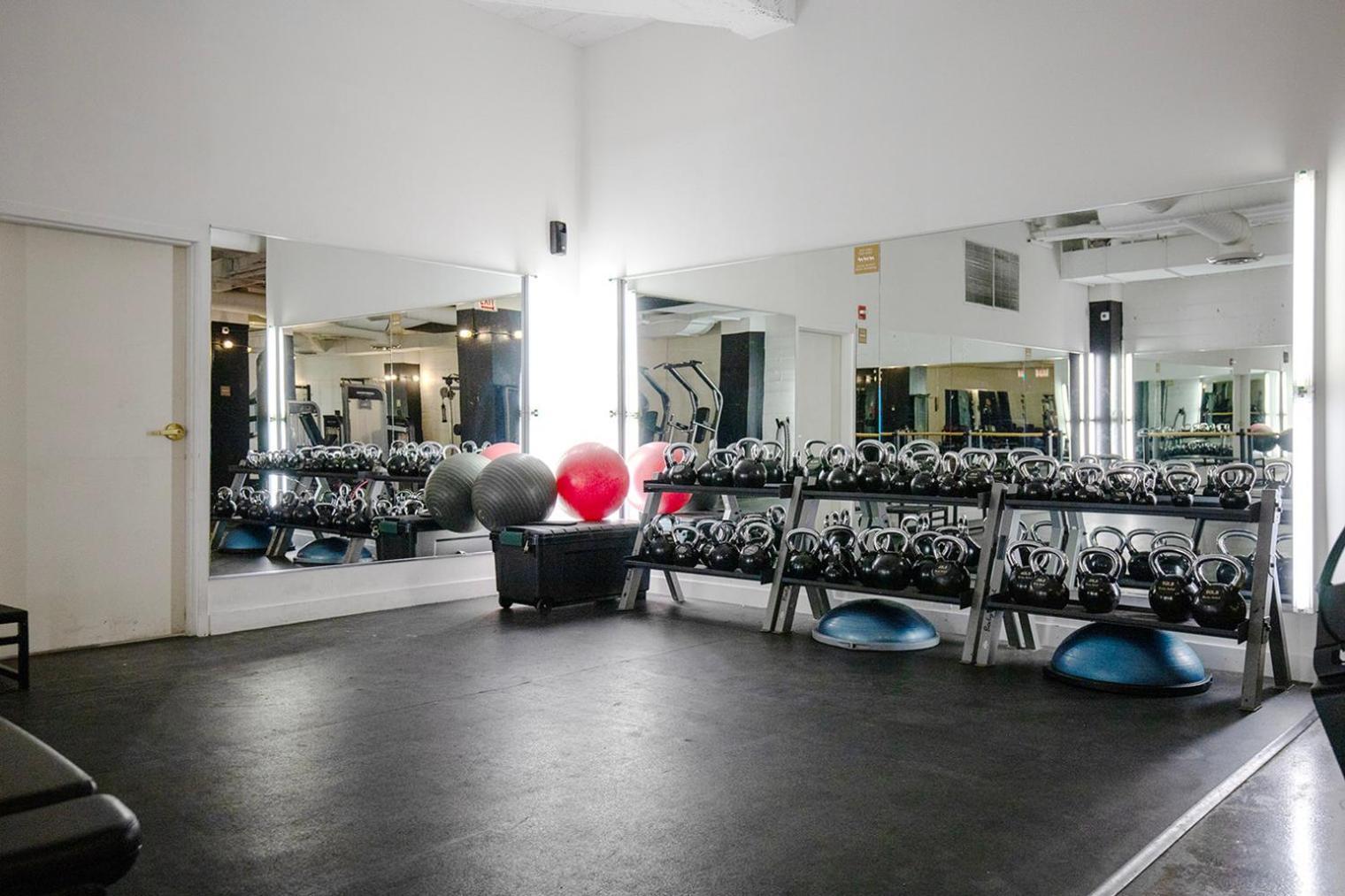 Uptown 1br W Gym Indoor Pool Nr L Red Line Chi-974 Apartment *