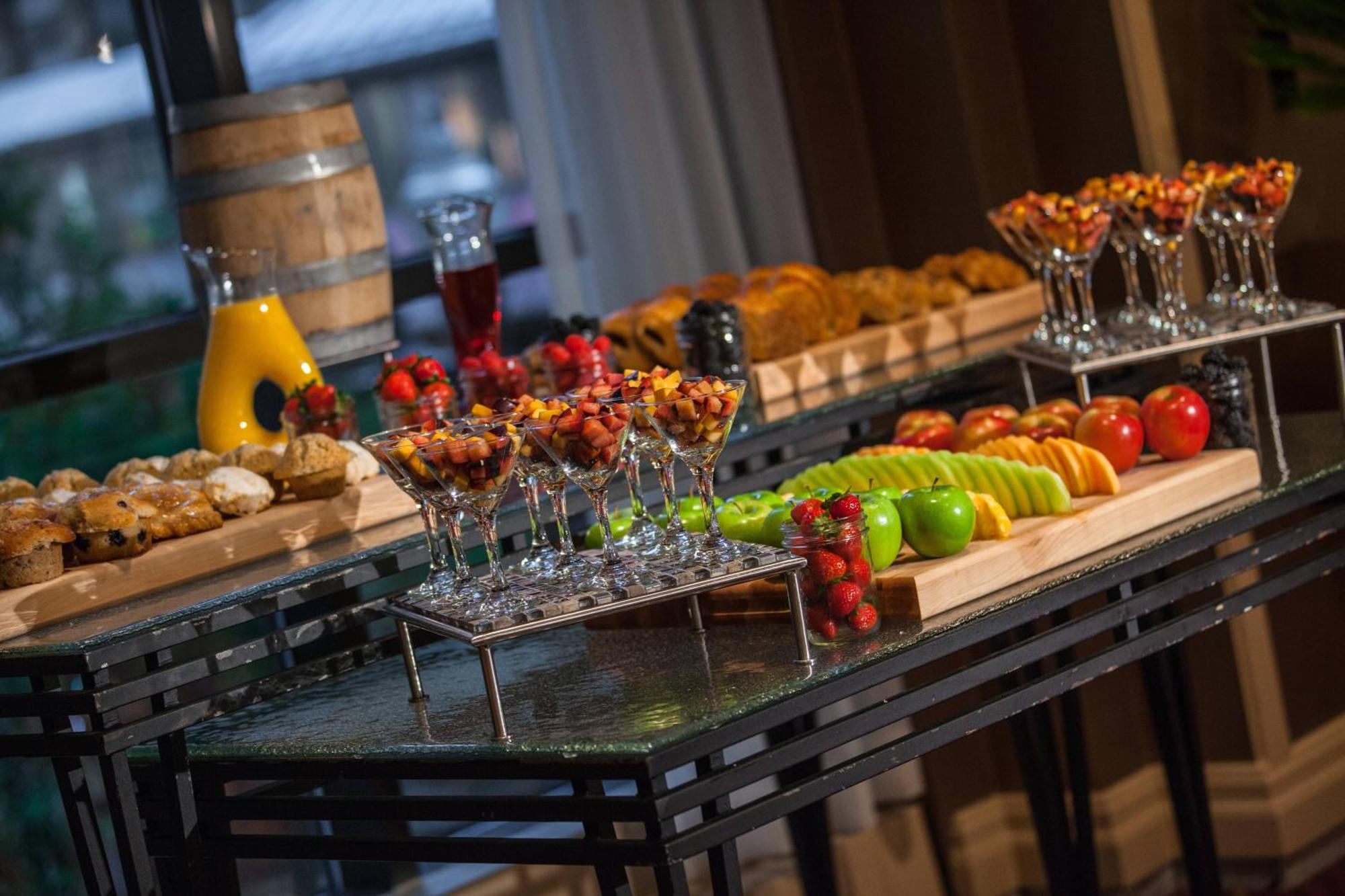 Renaissance Downtown Hotel Chicago