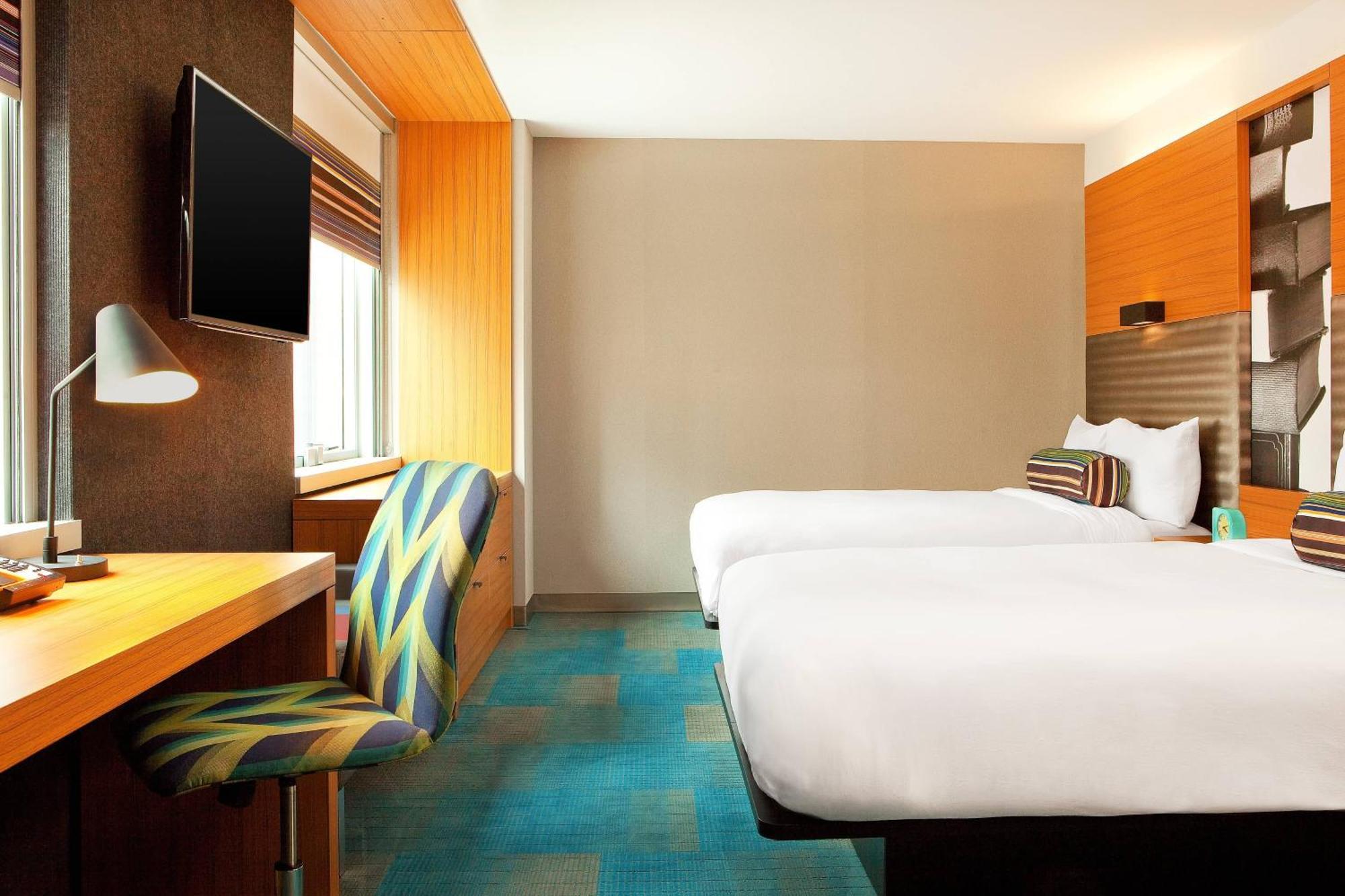 Aloft By Marriott Downtown River North