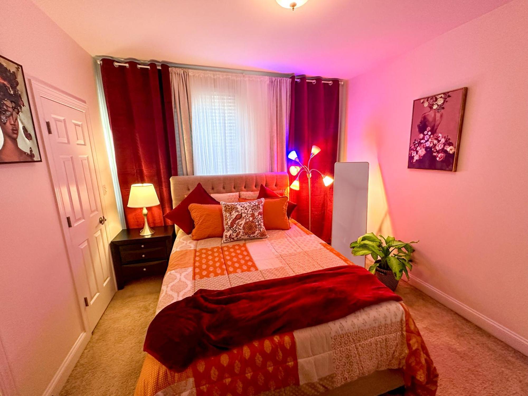 Casa de Férias Art Downtown Fulton Market Entire 3 Bedroom Sleep10 Private Garage Roof Ev Tesla Chicago