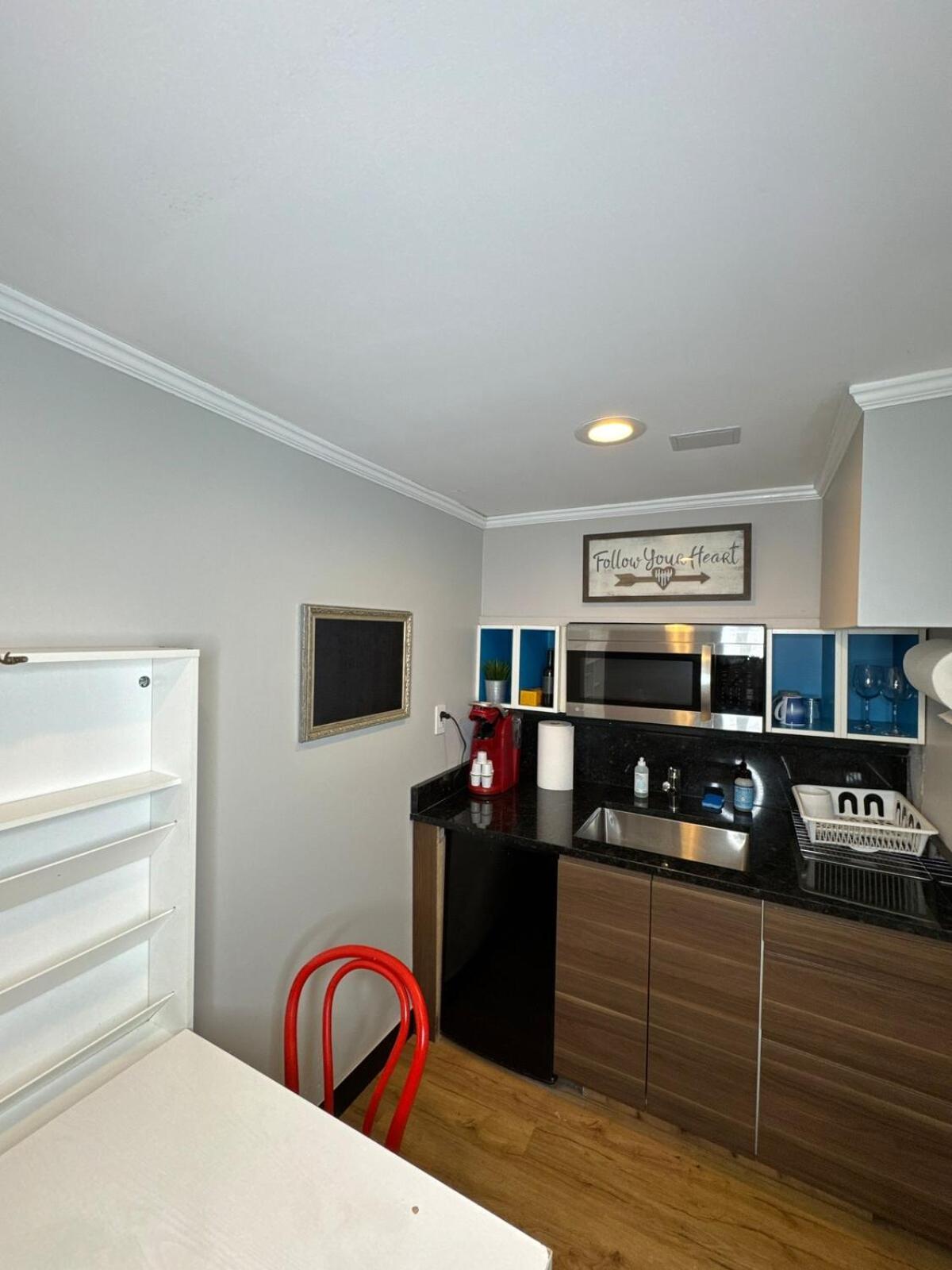 Apartment Modern In Lincoln Park Chicago