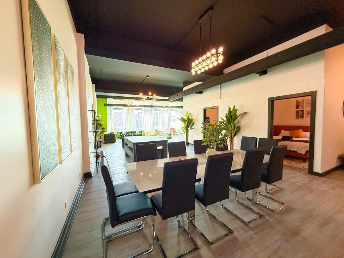 Spacious 6br Good For Groups And Sleeps 12 Near Chinatown, Mccormick & Lakefront *