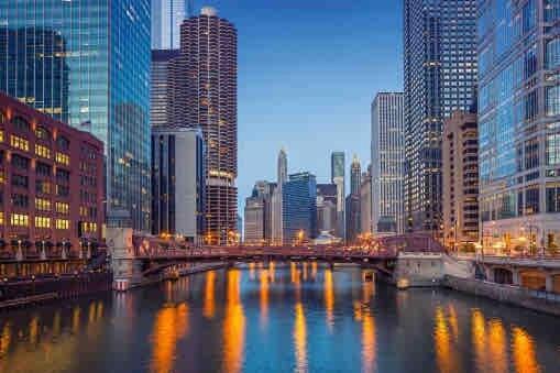Pristine Lakeview Boystown Wrigley Haven Chicago