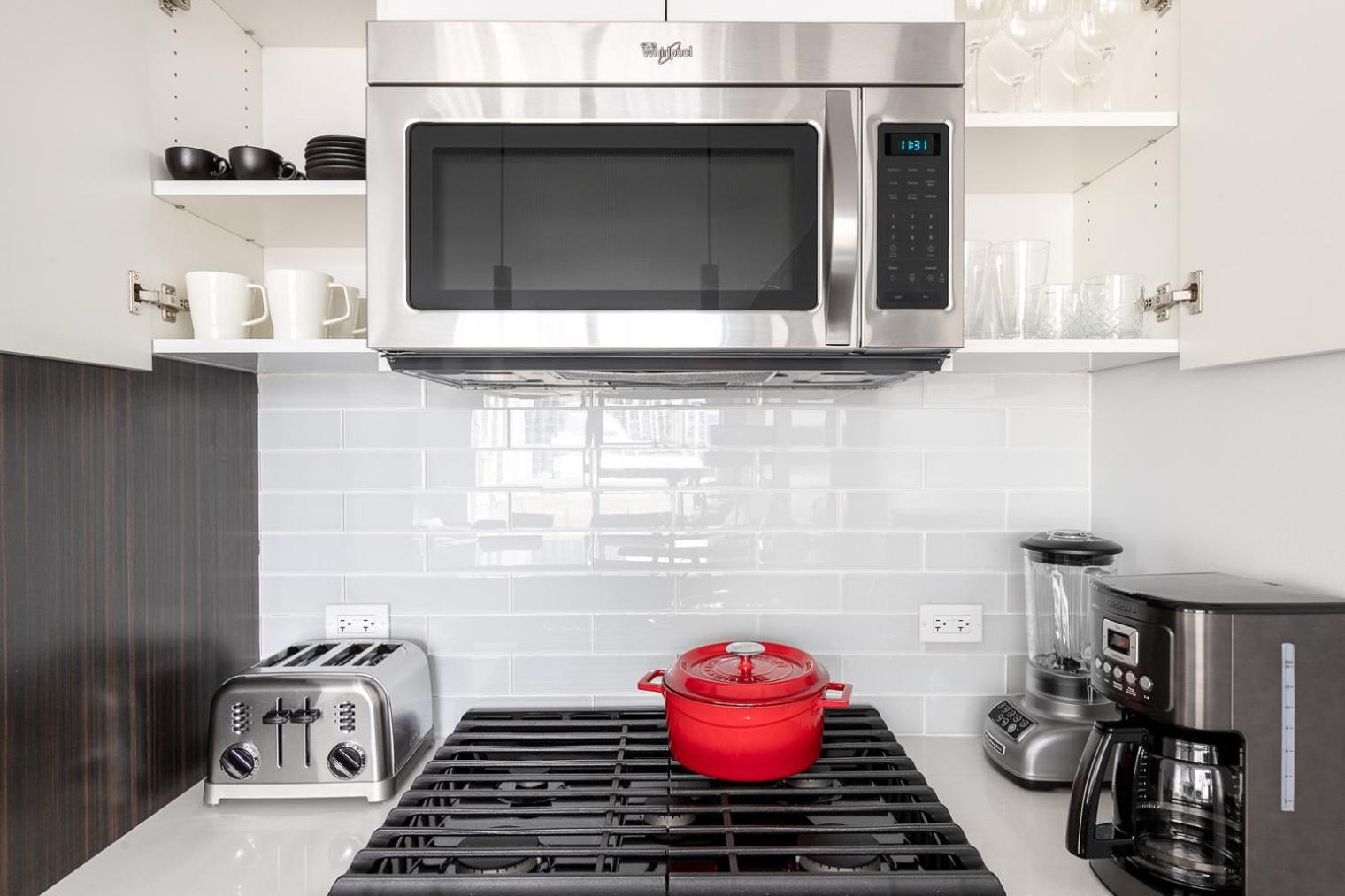 Loop 1br W Gym Pool Wd Nr Millennium Park Chi-227 Apartment Chicago