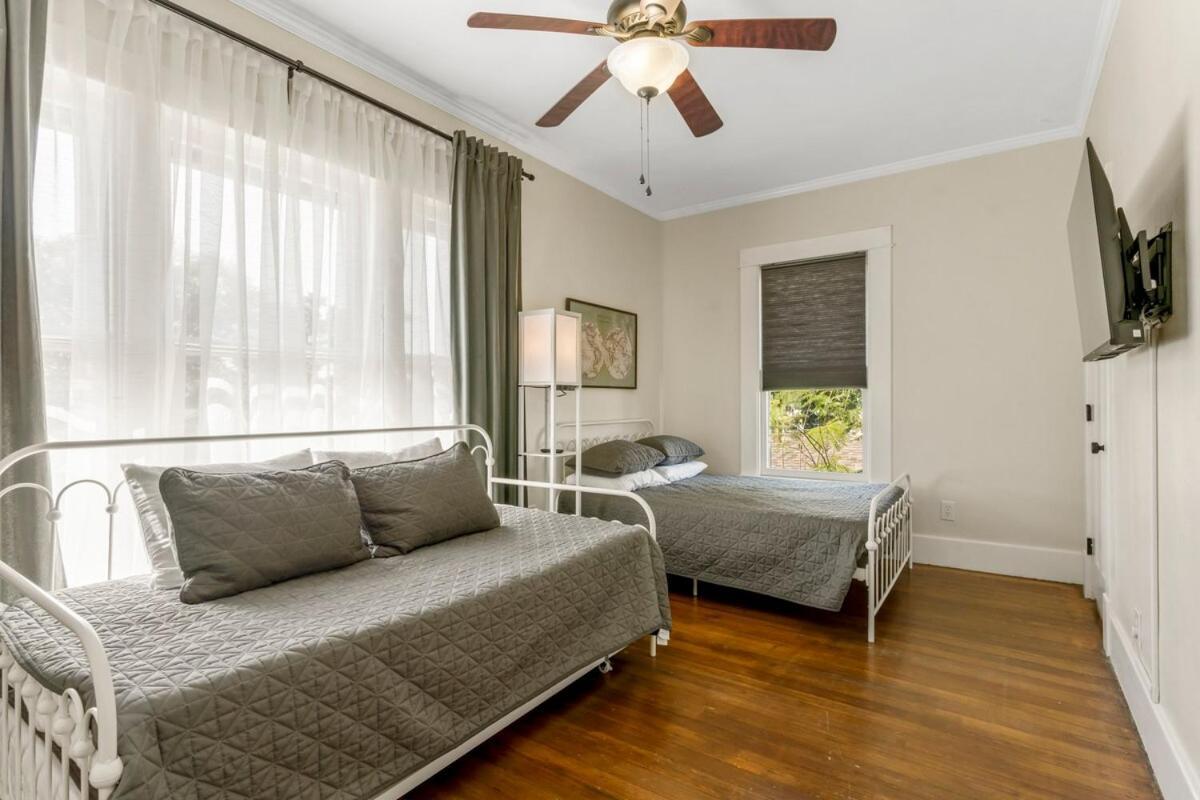 Main House At Cherry Street 4bdr