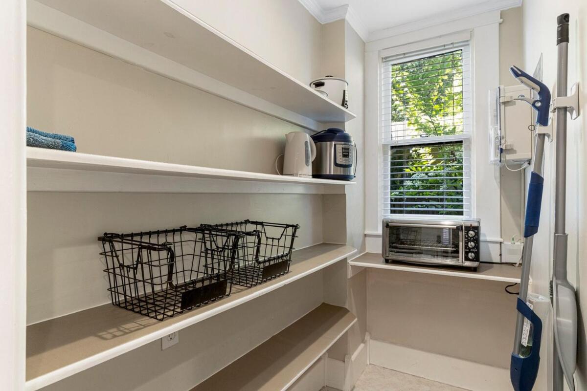 Main House At Cherry Street 4bdr