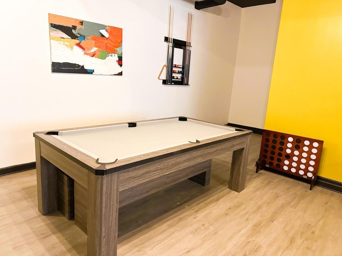Luxury 6br Perfect For Group Sleeps 12 Near Chinatown, Mccormick Place, Soldier Field And Of Illinois