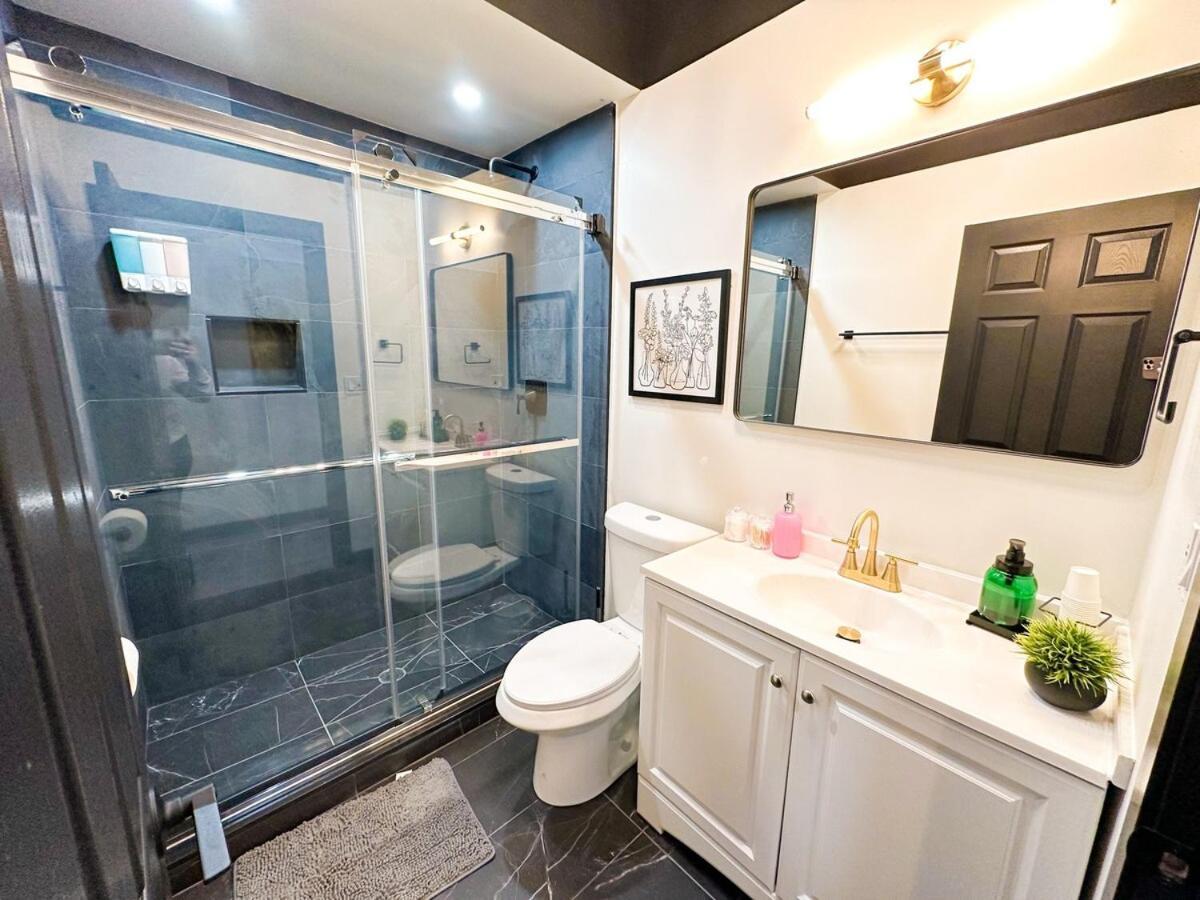 Luxury 6br Perfect For Group Sleeps 12 Near Chinatown, Mccormick Place, Soldier Field And Of Illinois * Chicago