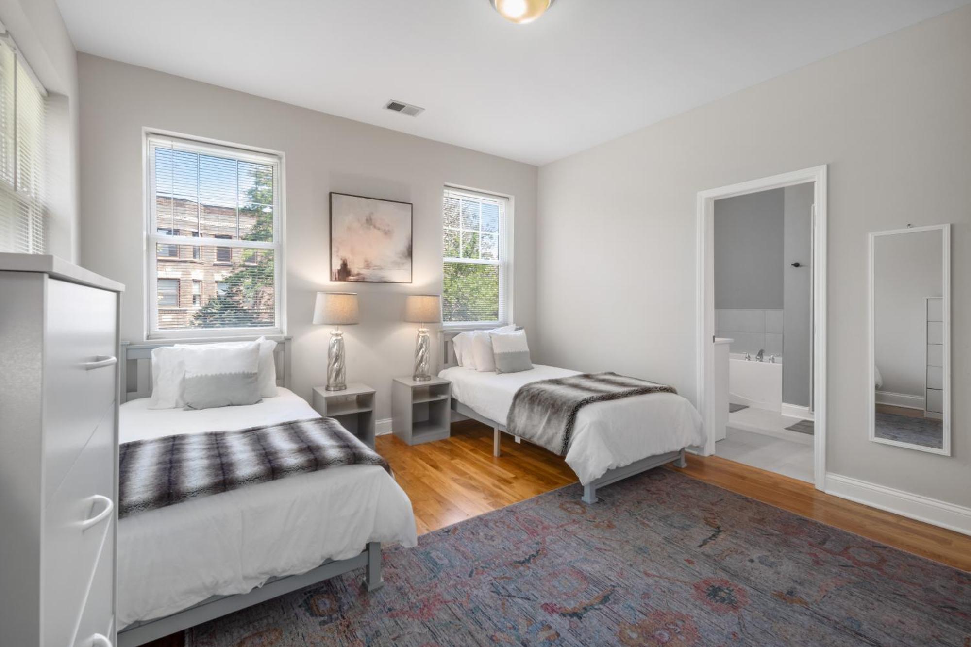 Séjour chez l'habitant Kenwood Apartments, Downtown Hyde Park *