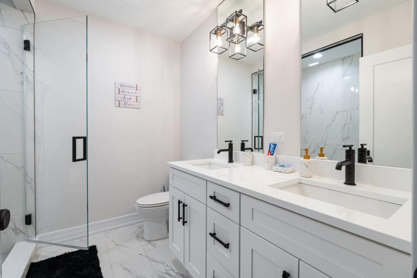 Gilean Haven - Paradise Retreat Apartment Chicago