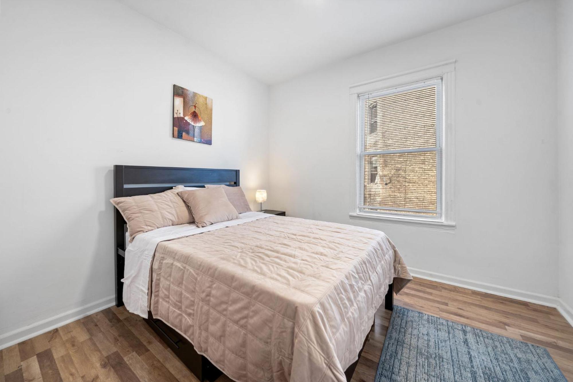 Cozy Woodlawn Retreat 2 * Chicago
