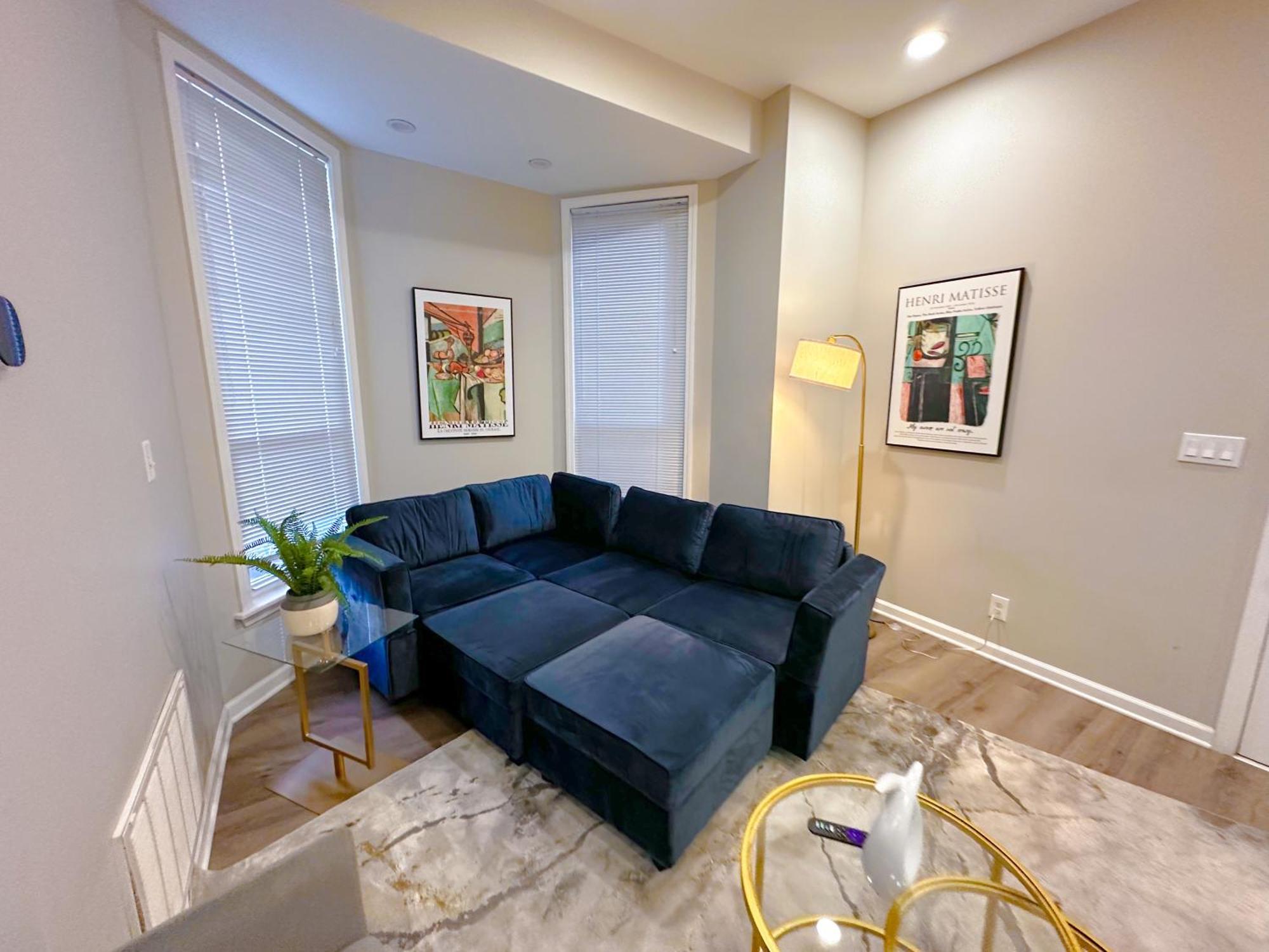 The Secret West Loop Oasis For Up To 4 Guests With 4k Smart Hdtv Chicago
