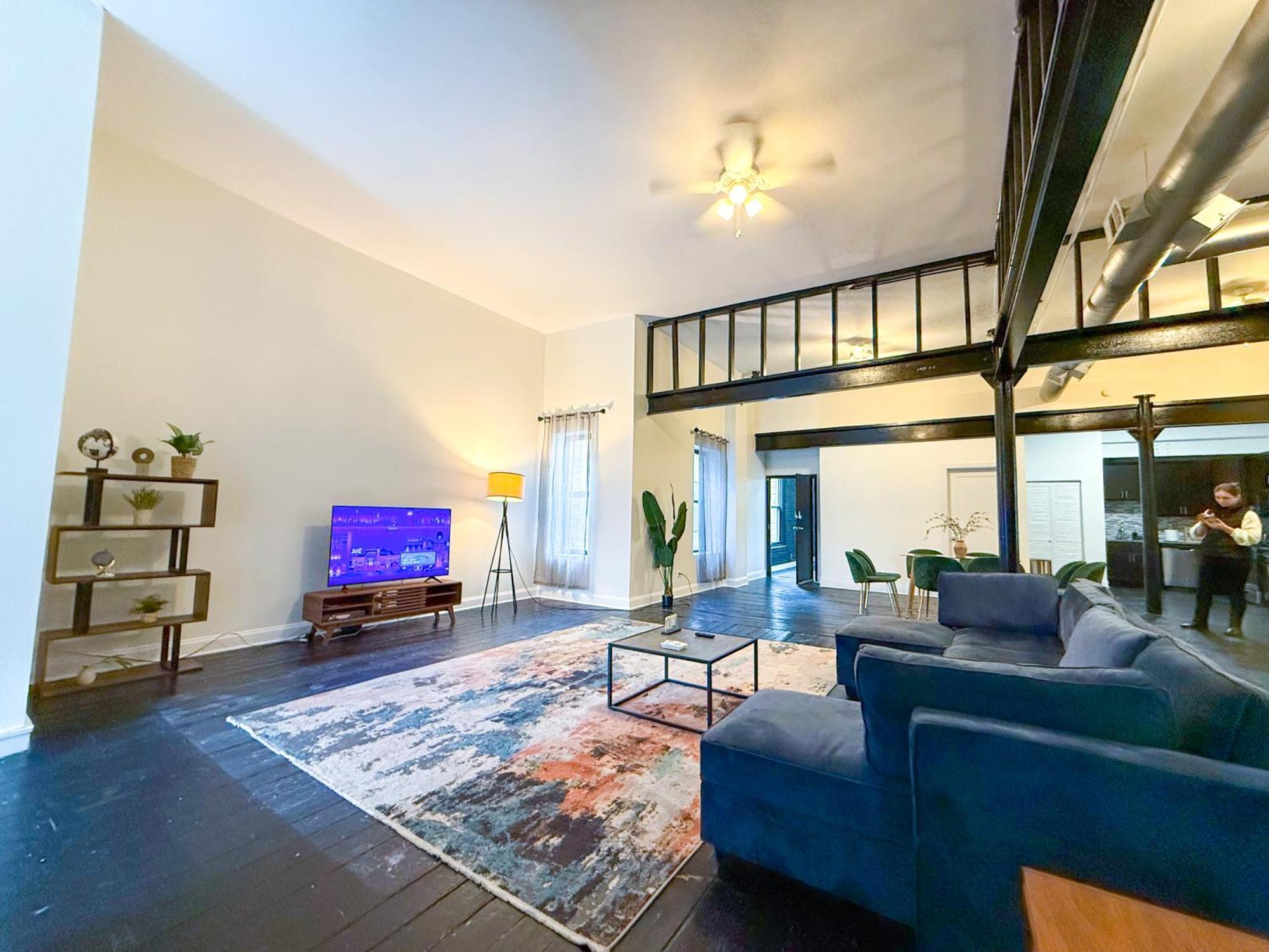 Luxury 5Br South Loop Suite With Pool Table And Optional Parking Near Mccormick Place, Field Museum And Soldier Field Apartment *
