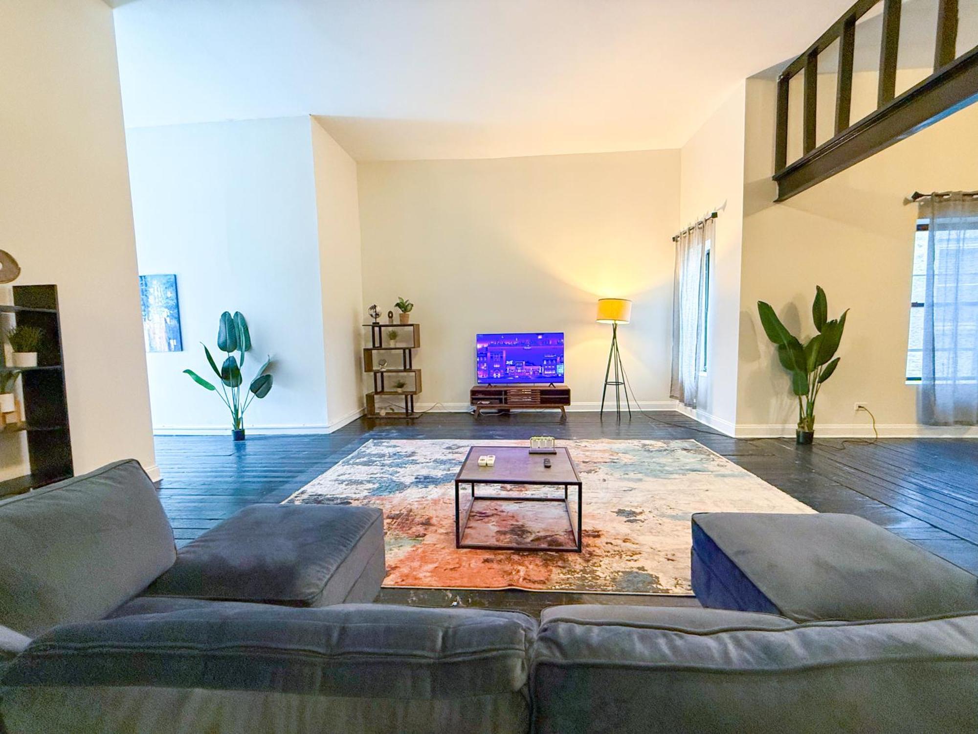 Luxury 5Br South Loop Suite With Pool Table And Optional Parking Near Mccormick Place, Field Museum And Soldier Field Chicago