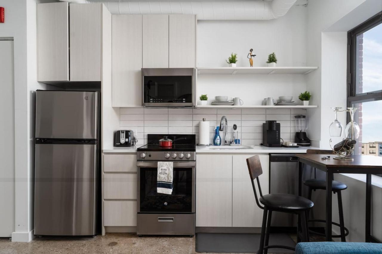 Apartment Regal Stylish Uptown Loft Beachfront Rooftopwfhgym *