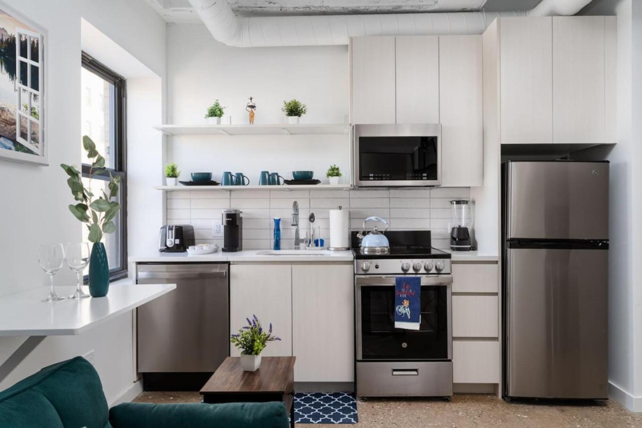 Elegant Stylish Loft Oasis Uptown Rooftop Wfh Gym Apartment *