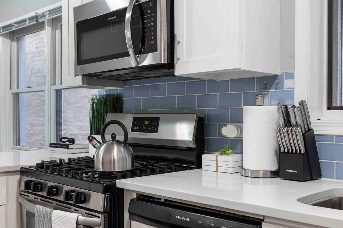 Apartment Pristine Paradise 3bd 2ba Free Parking