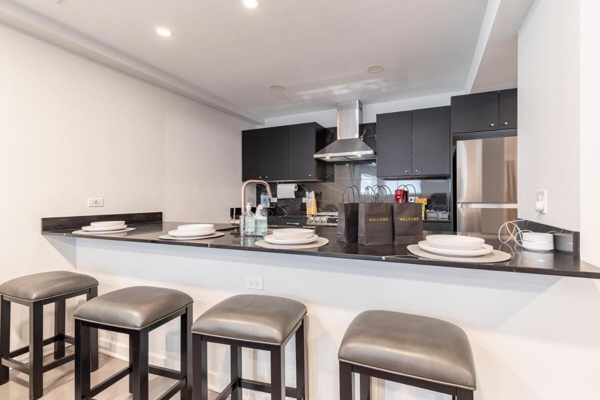 New Adorable Unit Located In Historic Greystone Apartment