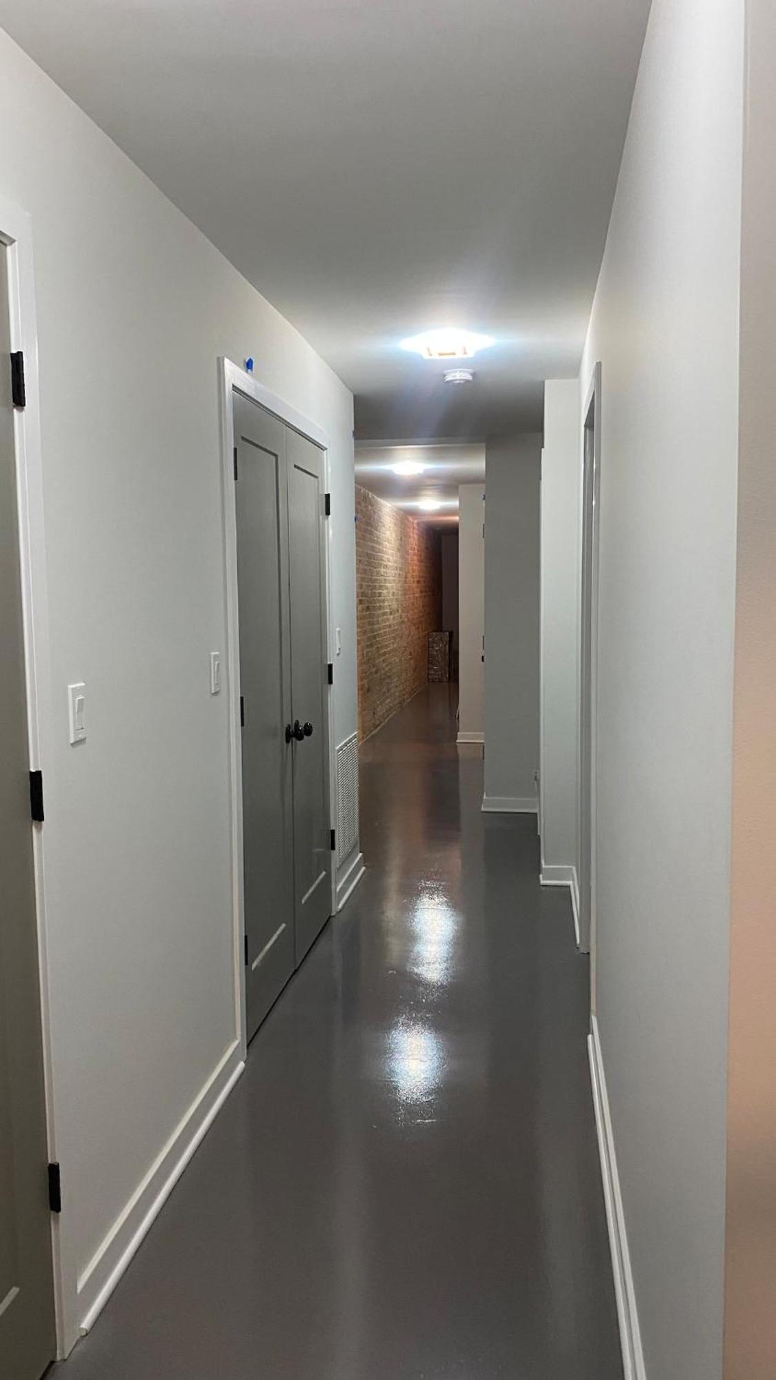 New Adorable Unit Located In Historic Greystone Apartment Chicago