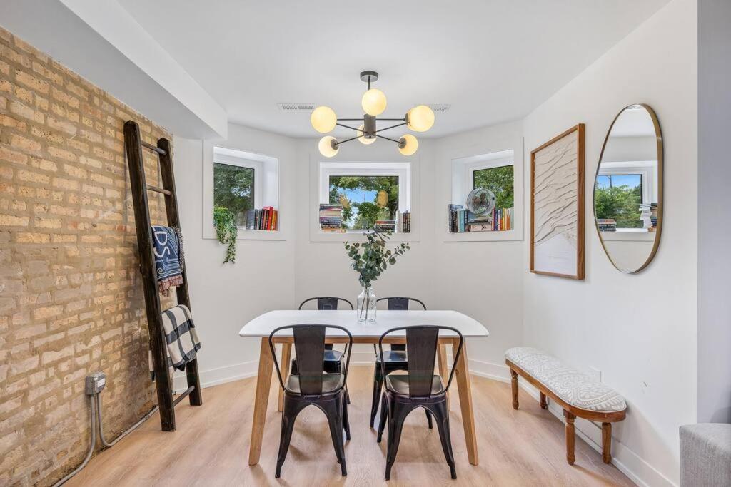 Logan Square Luxury Villa, 3 Beds, 3 Baths Apartamento Chicago