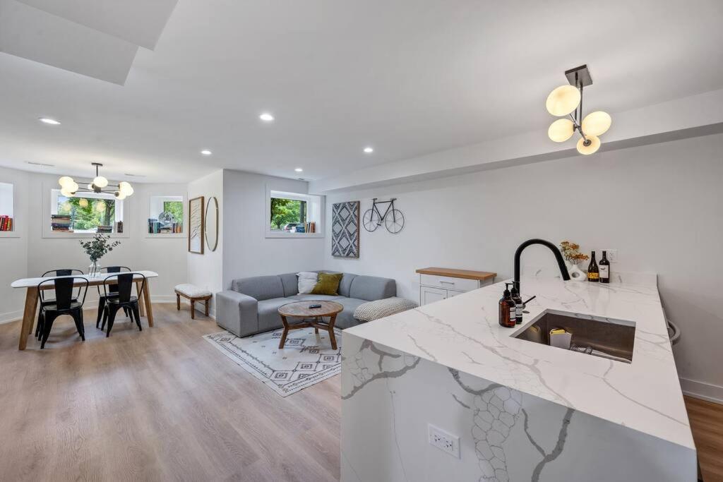 Apartamento Logan Square Luxury Villa, 3 Beds, 3 Baths Chicago