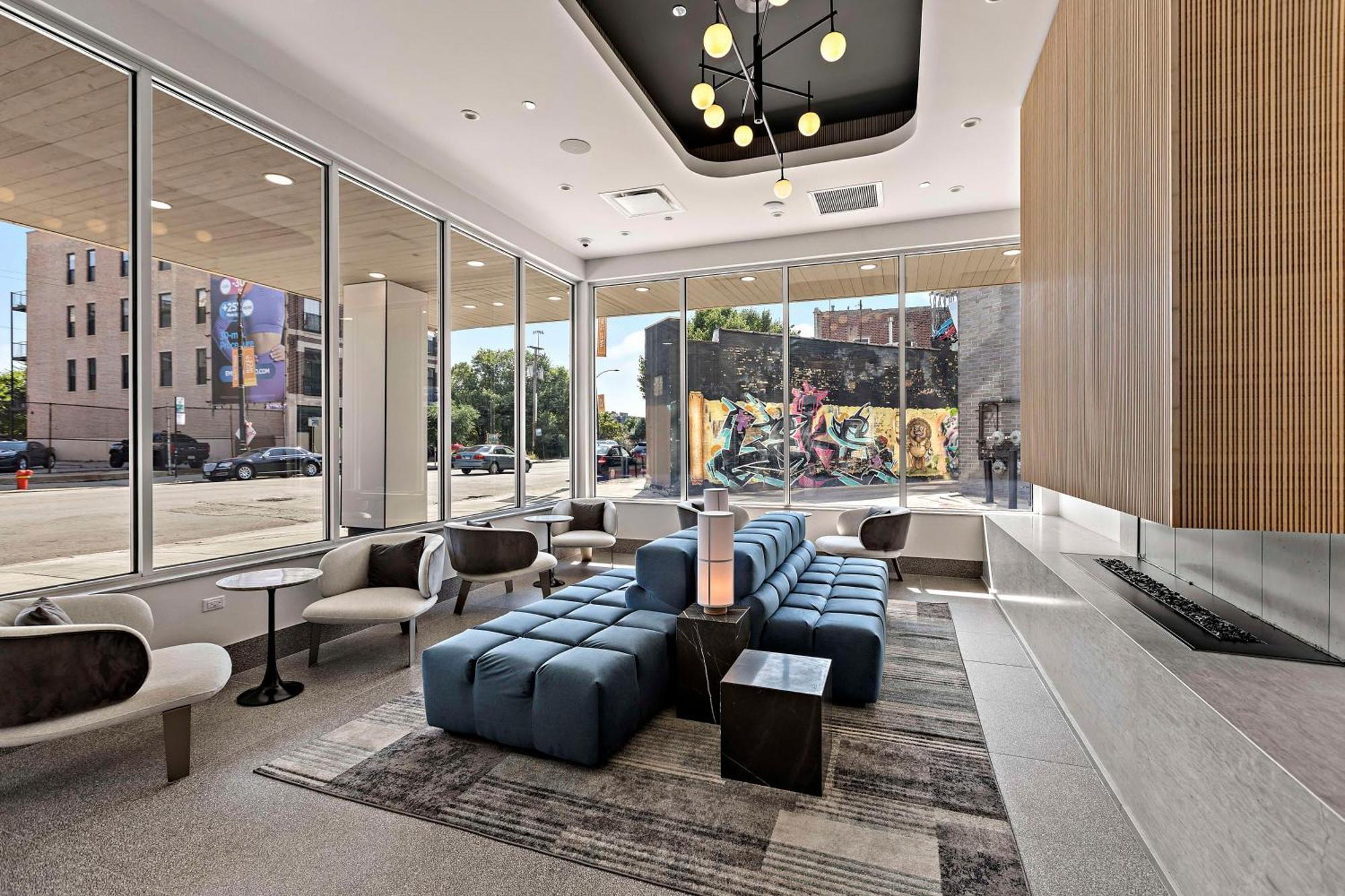 Apartamento Luxurious 3bd Penthouse L Private Patio L Gym L Stunning Rooftop