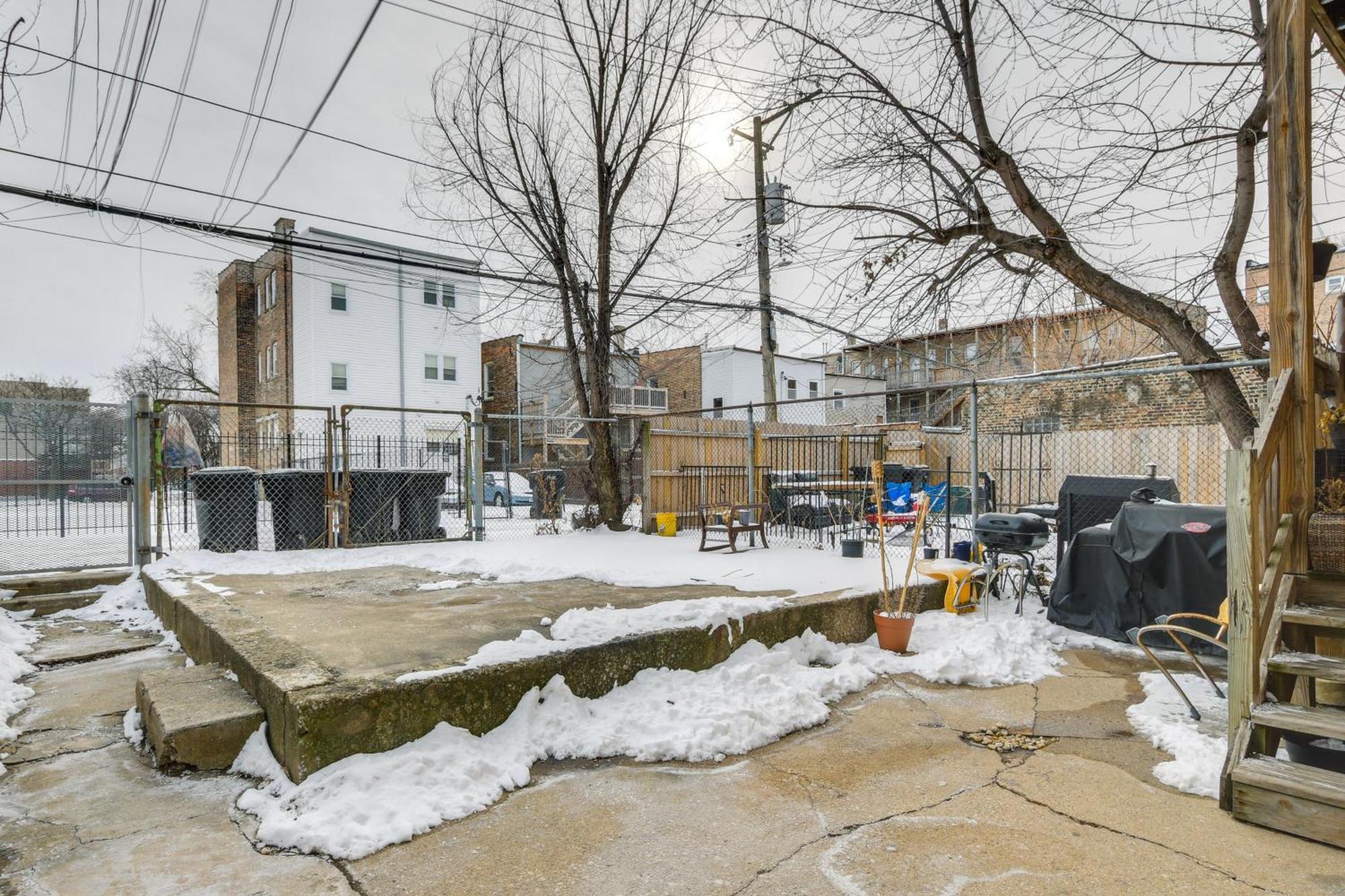 5 Mi To Loop Walk To Public Transit! Apartment Chicago