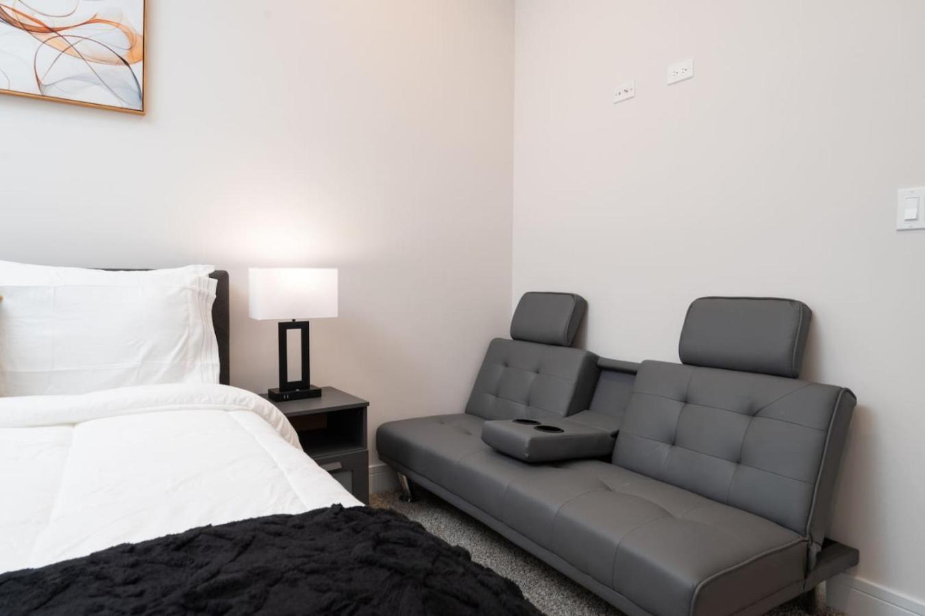 Affordable Private 1-shared Apartment Chicago