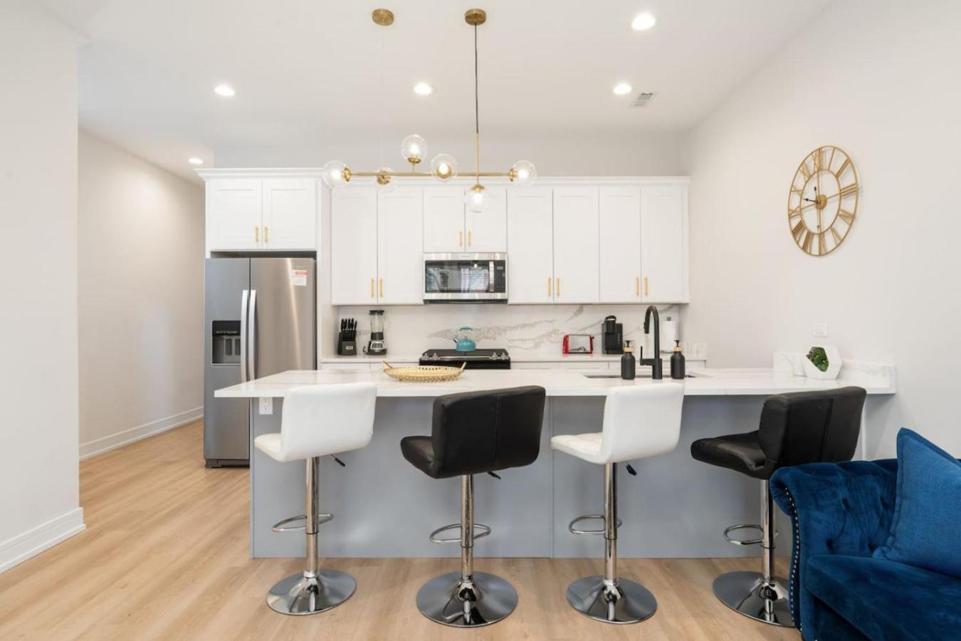 Affordable Private 1-shared Apartment Chicago
