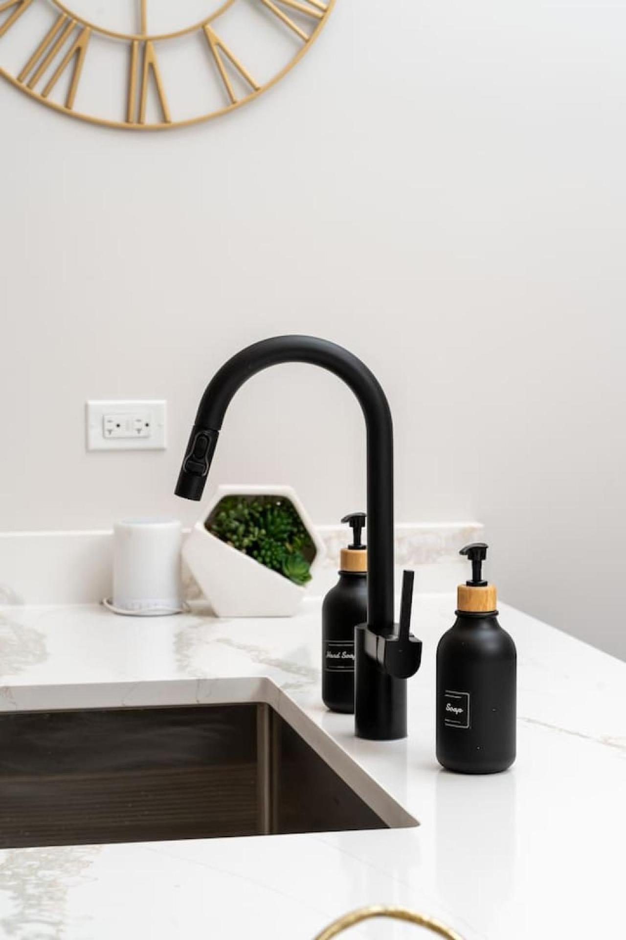 Affordable Private - Shared Chicago