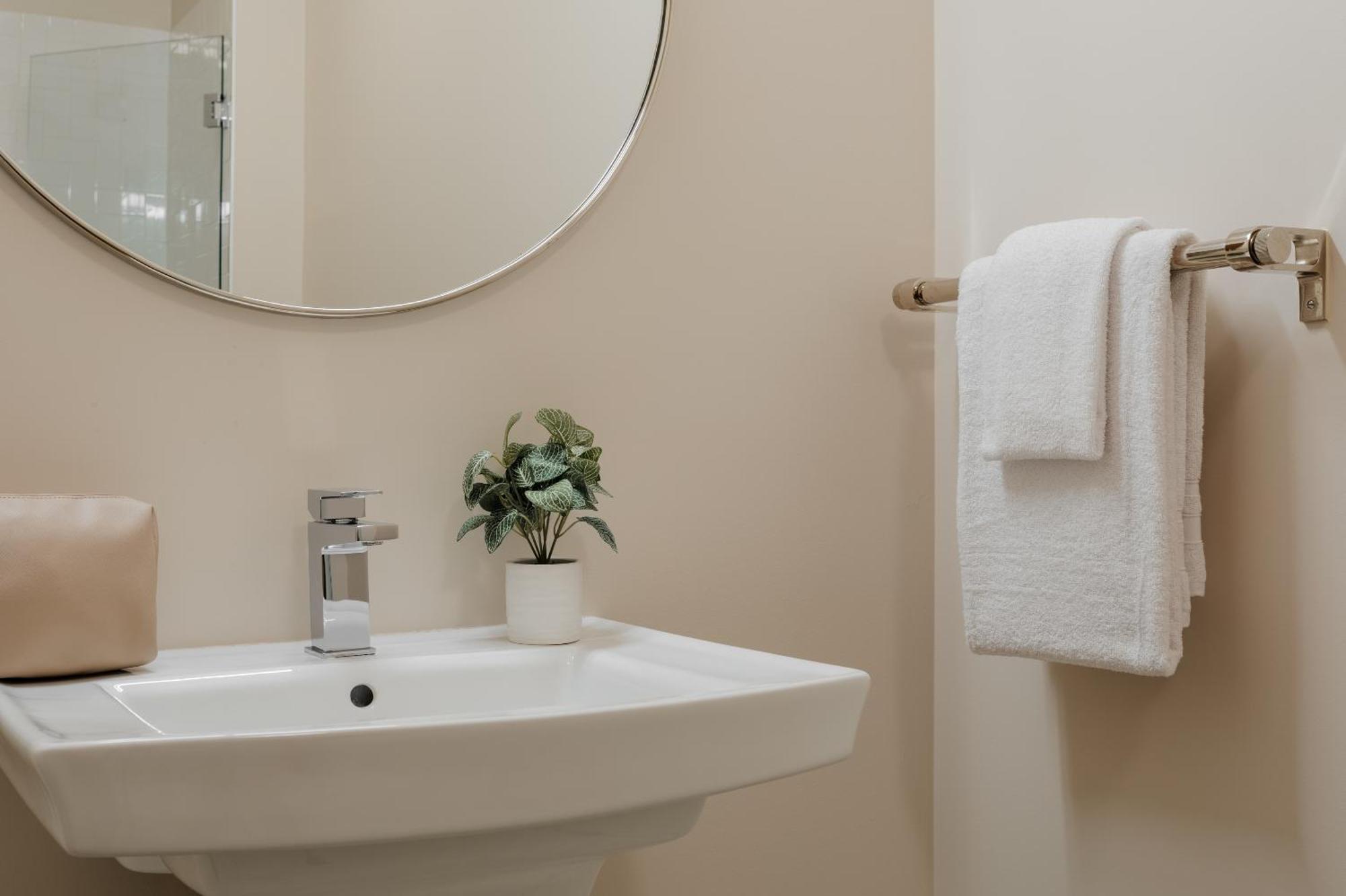 Found River North Hotel