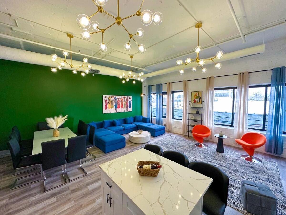 Apartment Spacious 6br Luxury Perfect For Groups Near Mccormick Place And Soldier Field