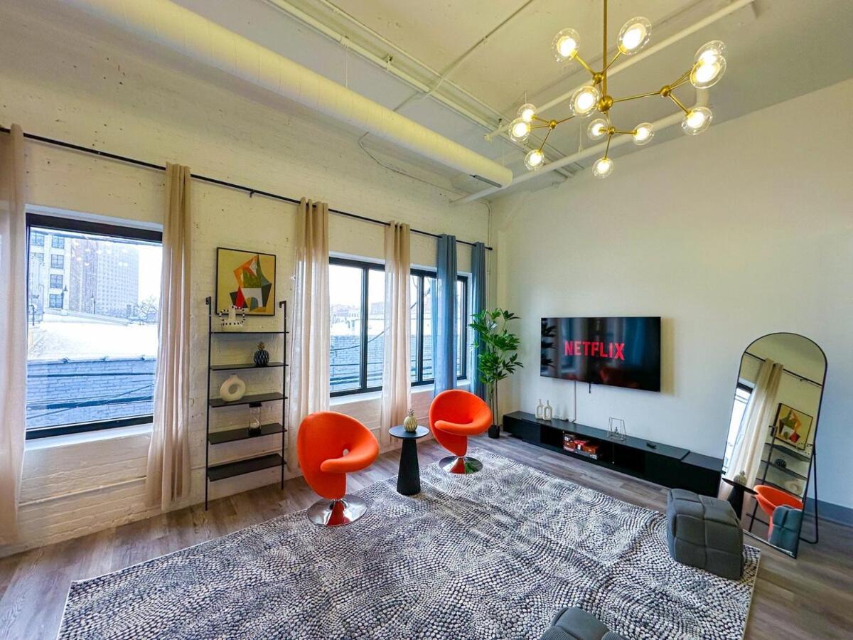 Apartment Spacious 6br Luxury Perfect For Groups Near Mccormick Place And Soldier Field
