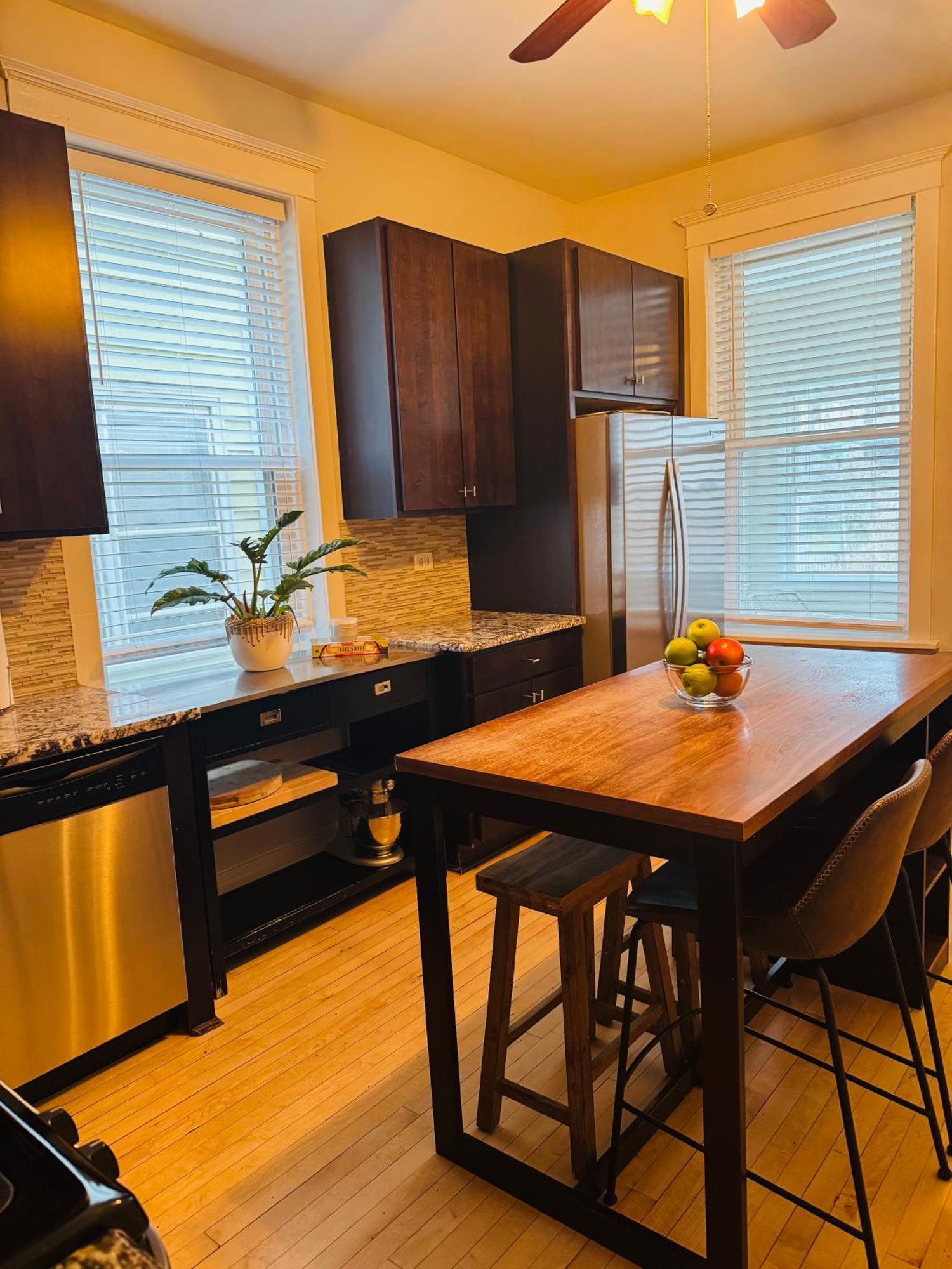 The Avondale Retreat * Chicago