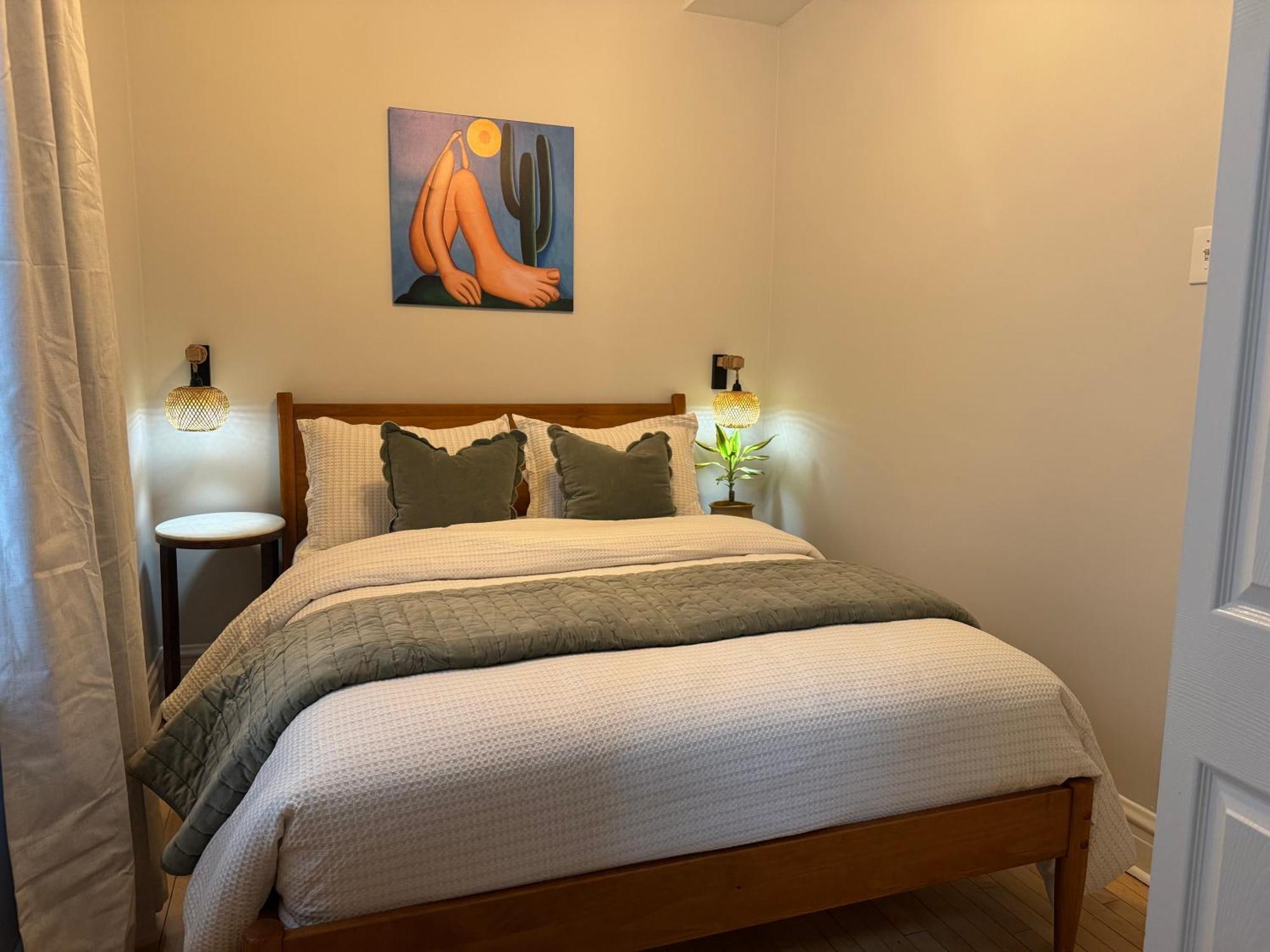 The Avondale Retreat Apartment Chicago