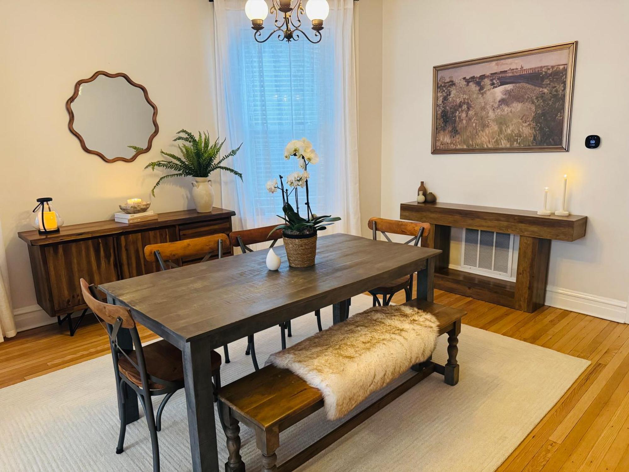 The Avondale Retreat * Chicago