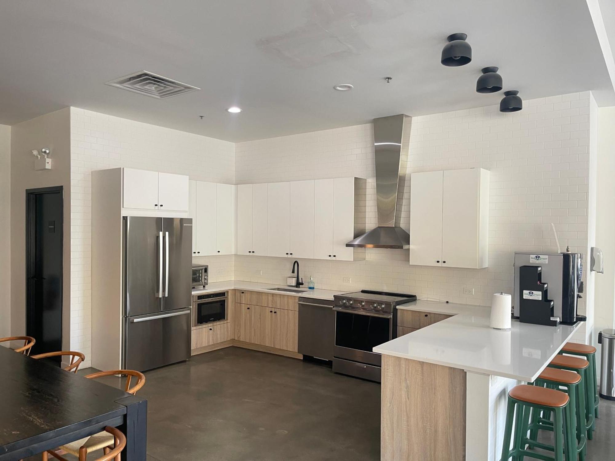 Modern Close To Downtown * Chicago